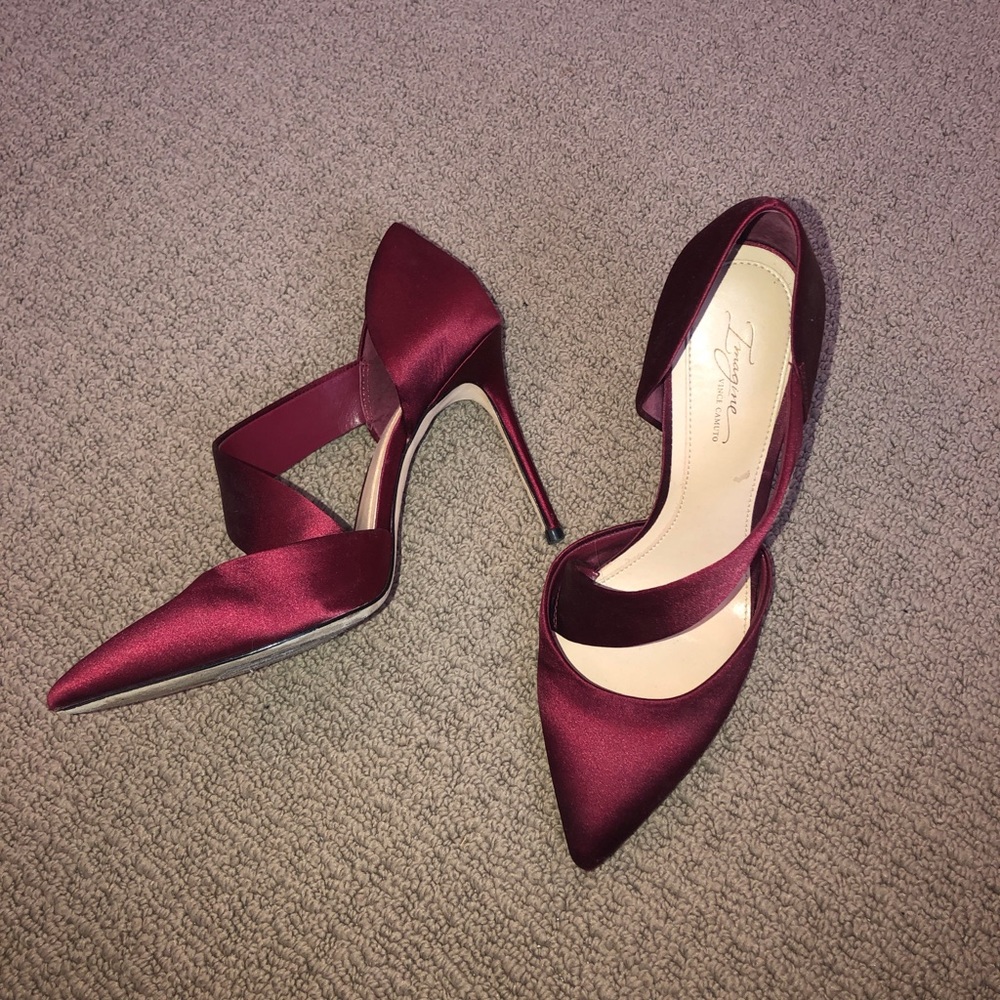 Satin Vince Camuto heel